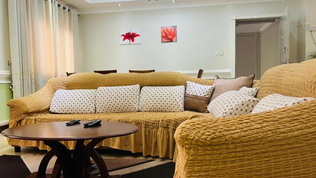 Palatine Apartments Makindye Kizungu, Kampala Eksteriør billede
