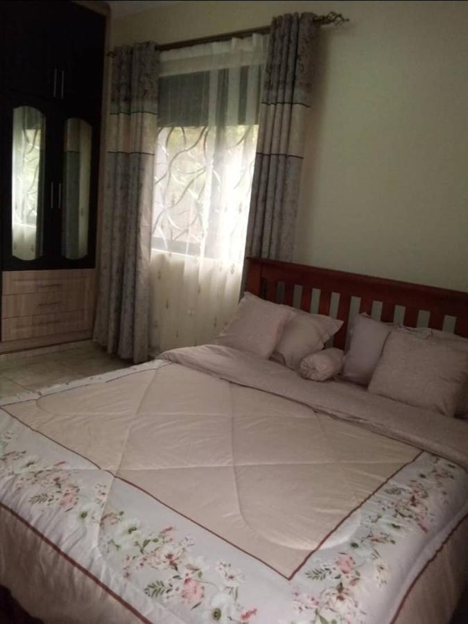 Palatine Apartments Makindye Kizungu, Kampala Eksteriør billede